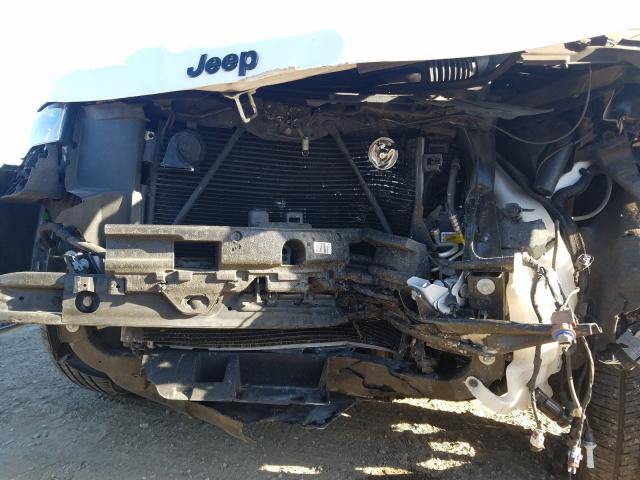 Photo 8 VIN: 1C4RJEAG1JC512203 - JEEP GRAND CHEROKEE 