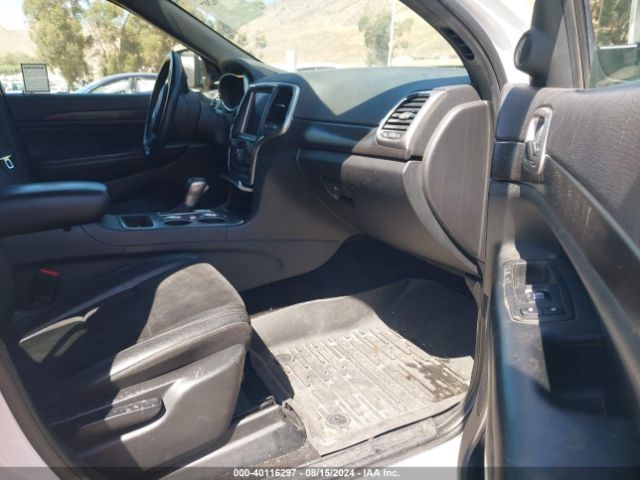 Photo 4 VIN: 1C4RJEAG2JC201086 - JEEP GRAND CHEROKEE 