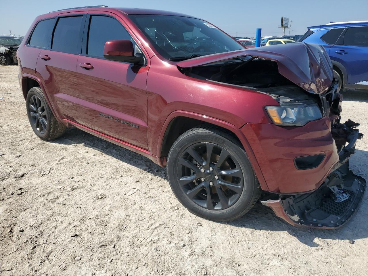 Photo 3 VIN: 1C4RJEAG2JC275480 - JEEP GRAND CHEROKEE 