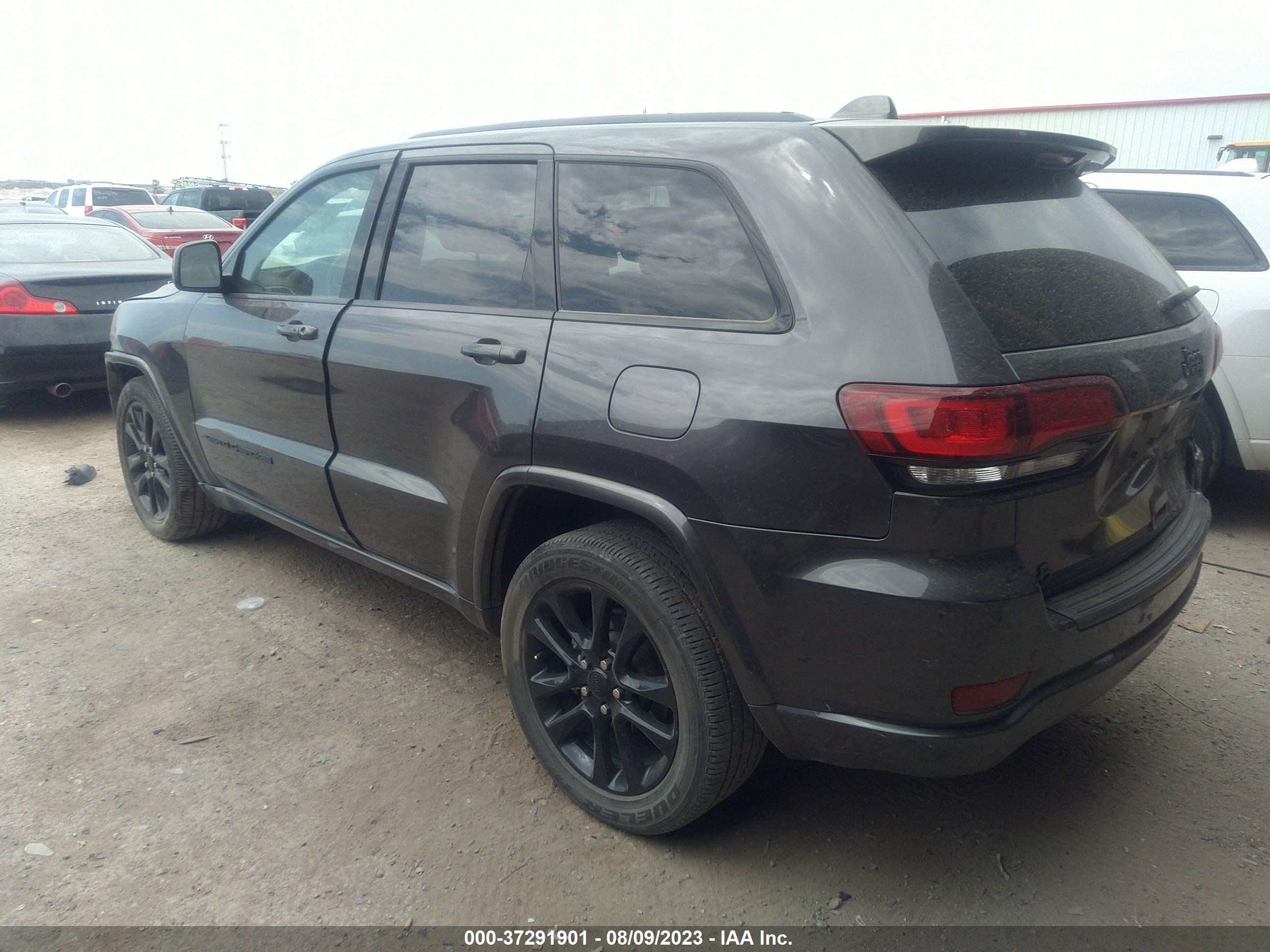 Photo 2 VIN: 1C4RJEAG2MC714147 - JEEP GRAND CHEROKEE 