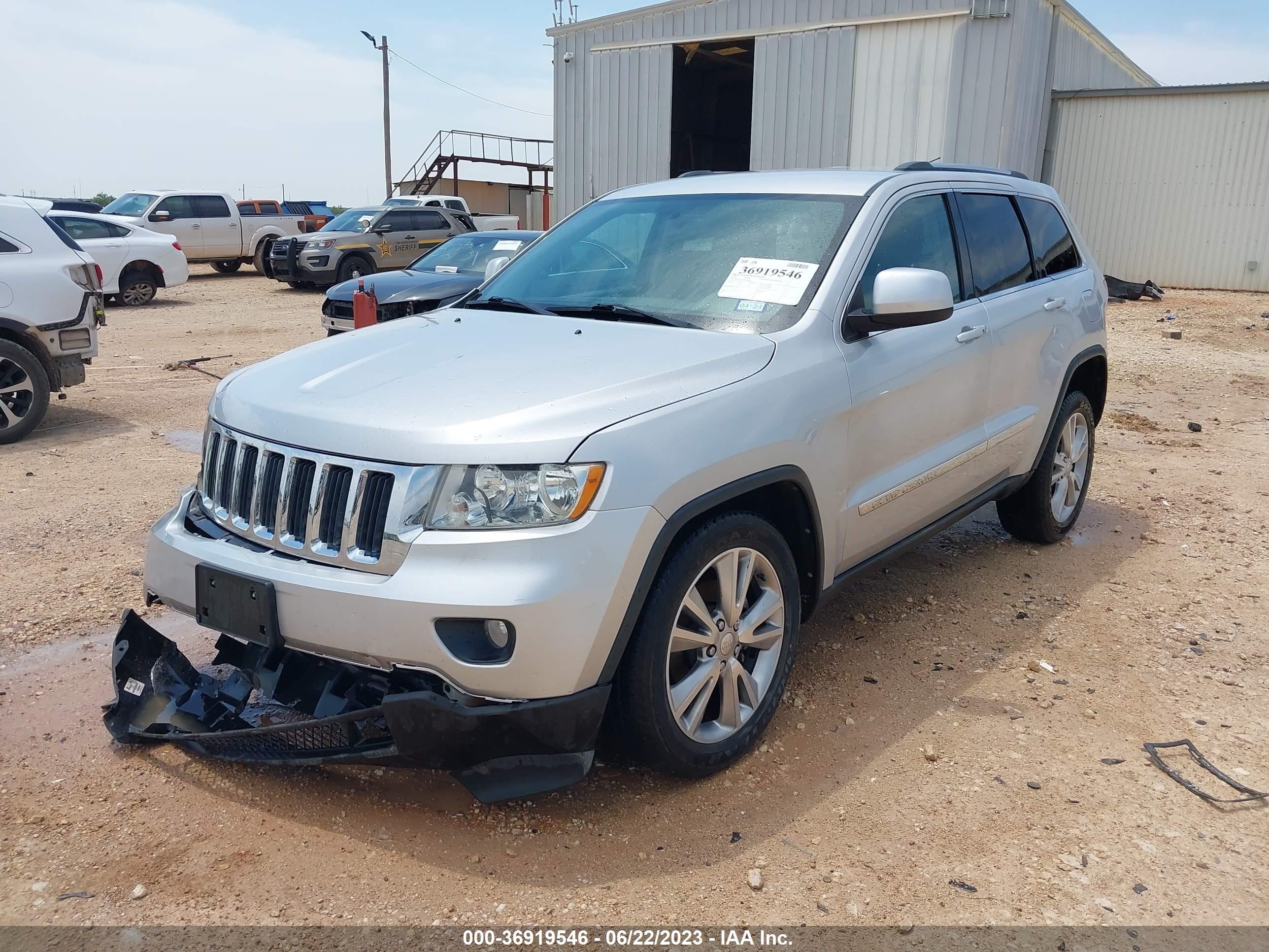 Photo 1 VIN: 1C4RJEAG3DC588347 - JEEP GRAND CHEROKEE 