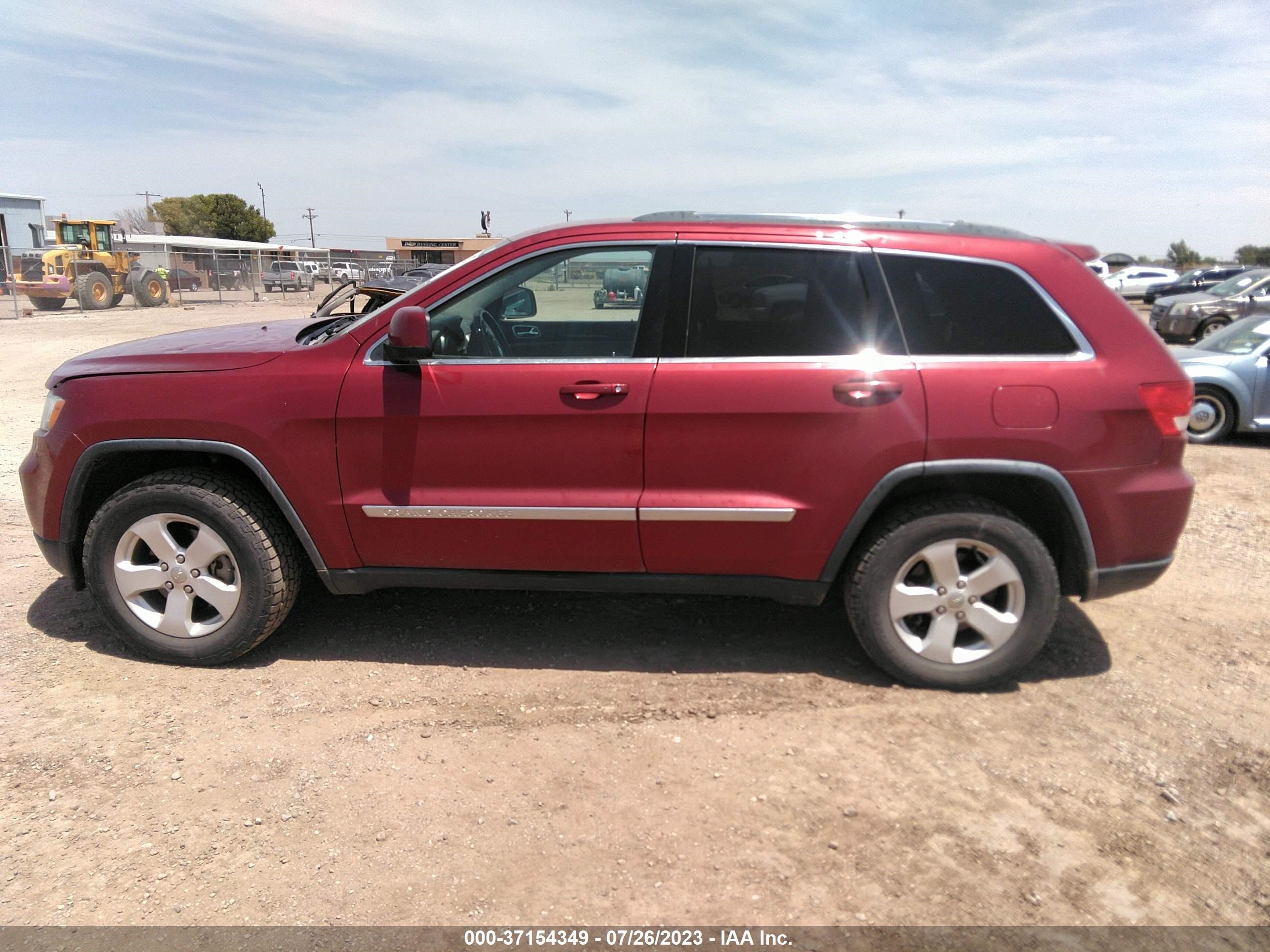 Photo 13 VIN: 1C4RJEAG3DC636624 - JEEP GRAND CHEROKEE 