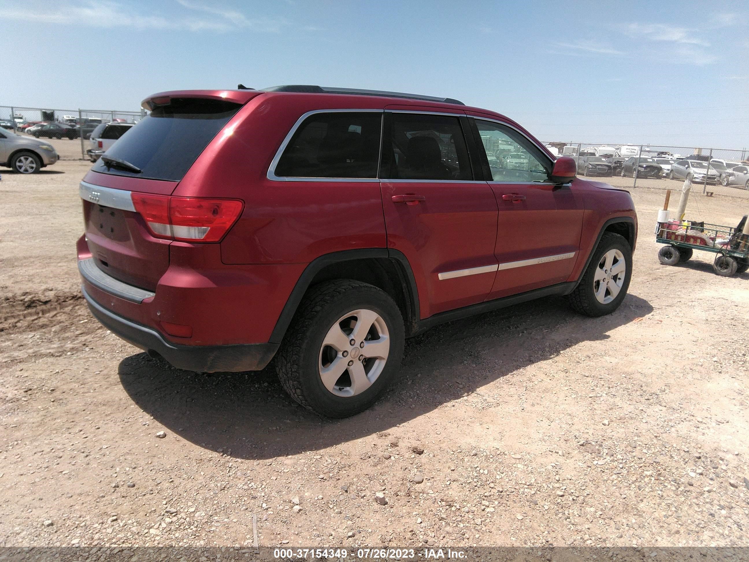 Photo 3 VIN: 1C4RJEAG3DC636624 - JEEP GRAND CHEROKEE 