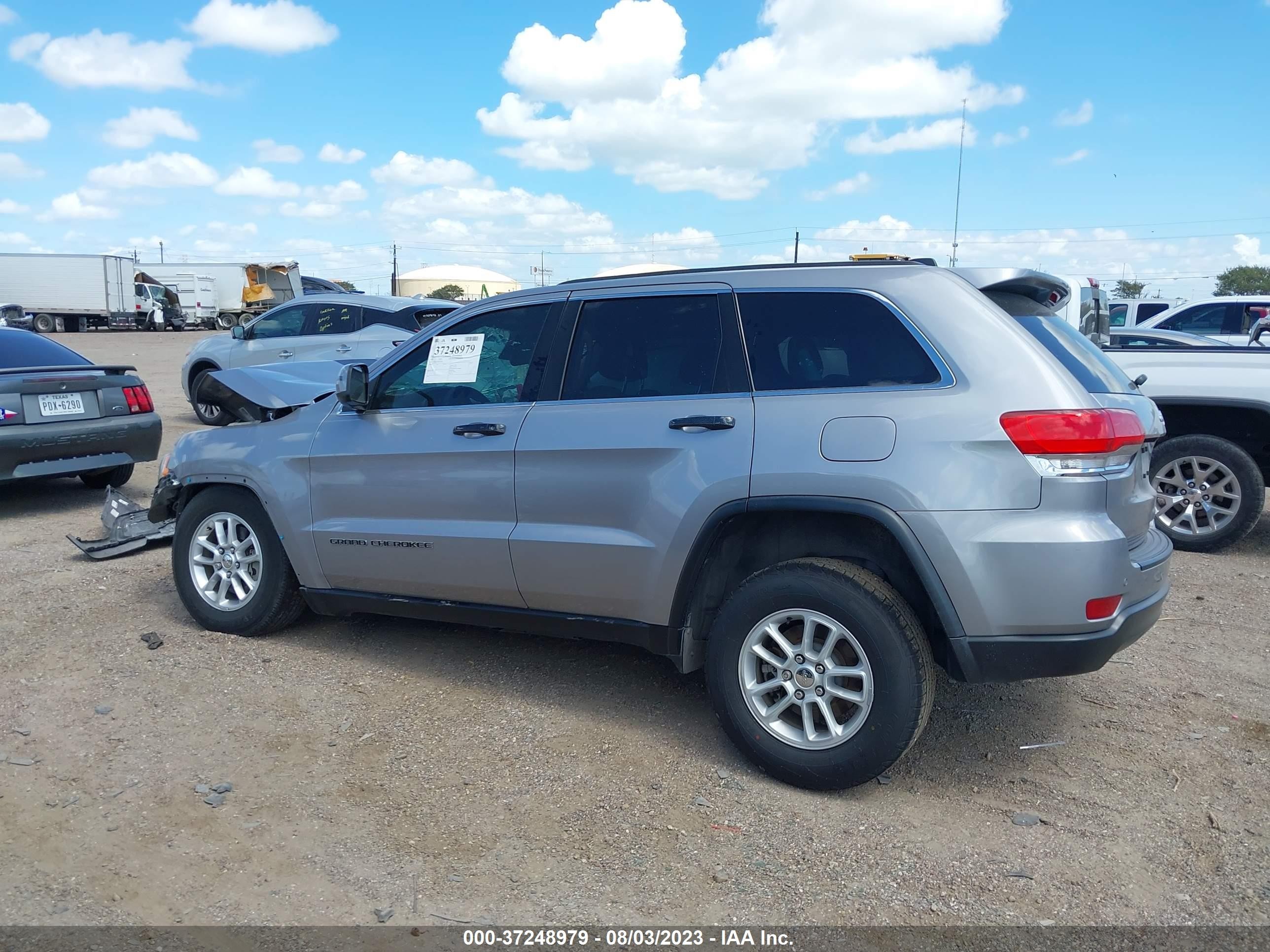 Photo 13 VIN: 1C4RJEAG3JC399922 - JEEP GRAND CHEROKEE 