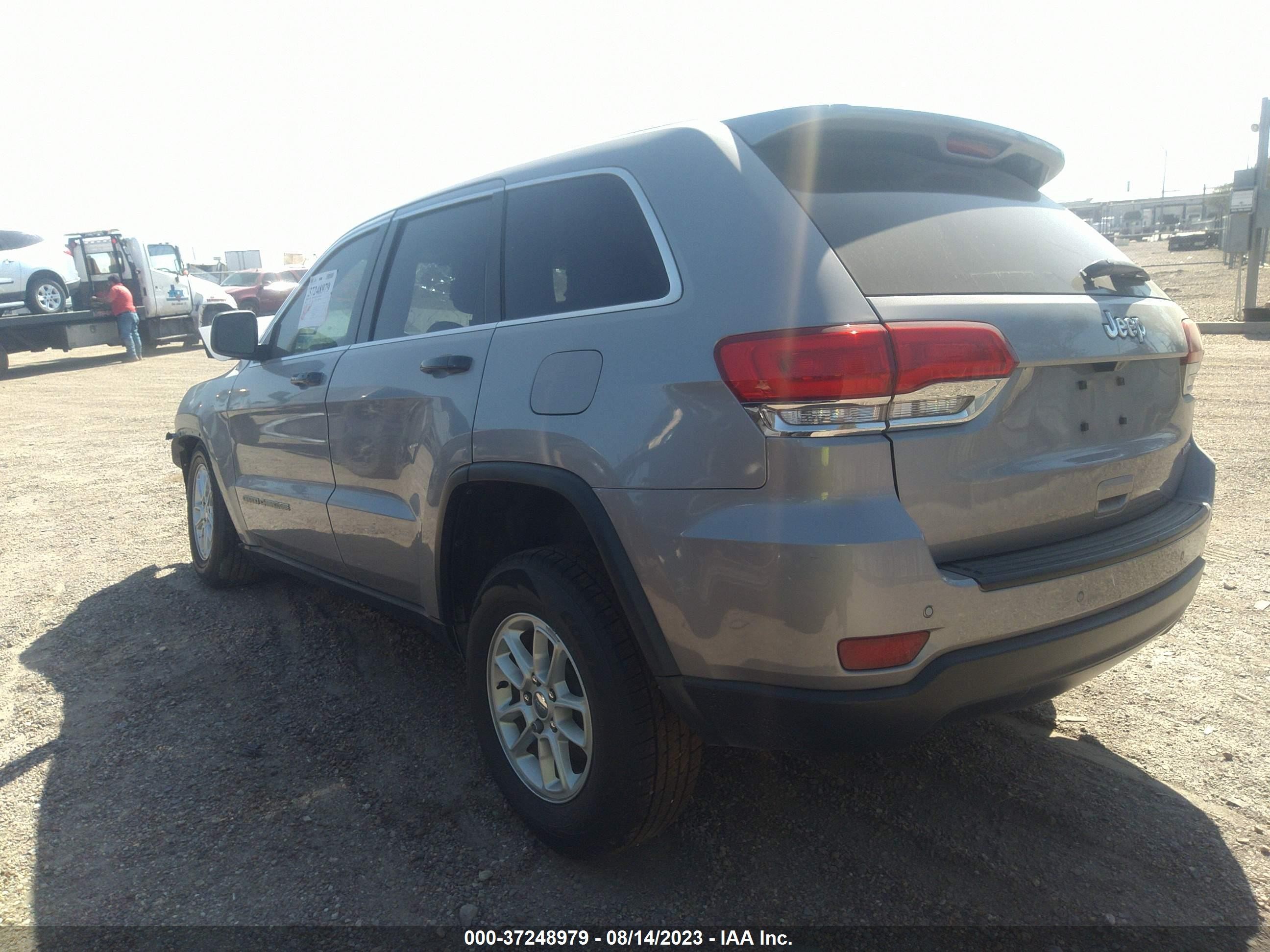 Photo 2 VIN: 1C4RJEAG3JC399922 - JEEP GRAND CHEROKEE 