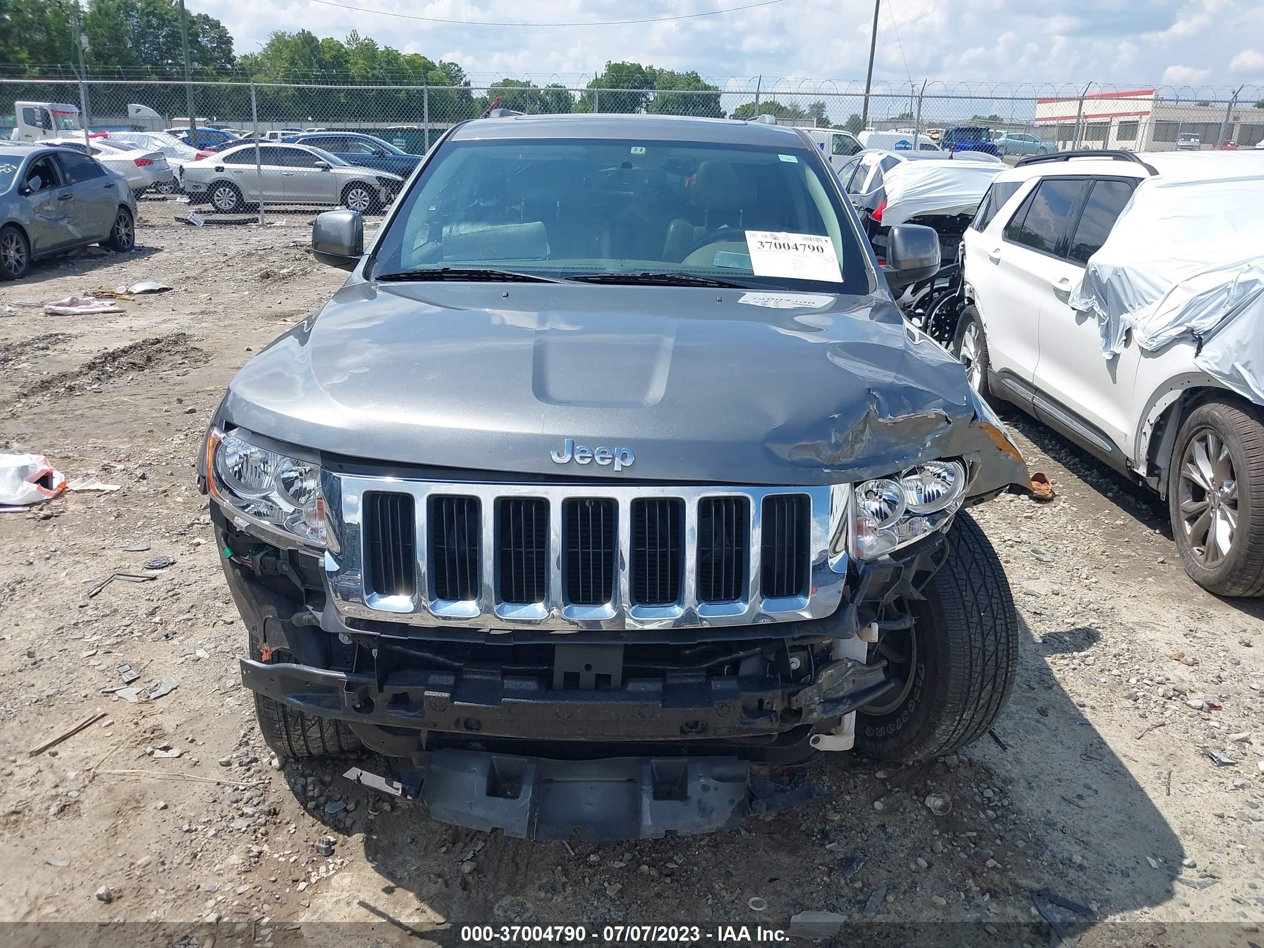 Photo 11 VIN: 1C4RJEAG4DC539187 - JEEP GRAND CHEROKEE 