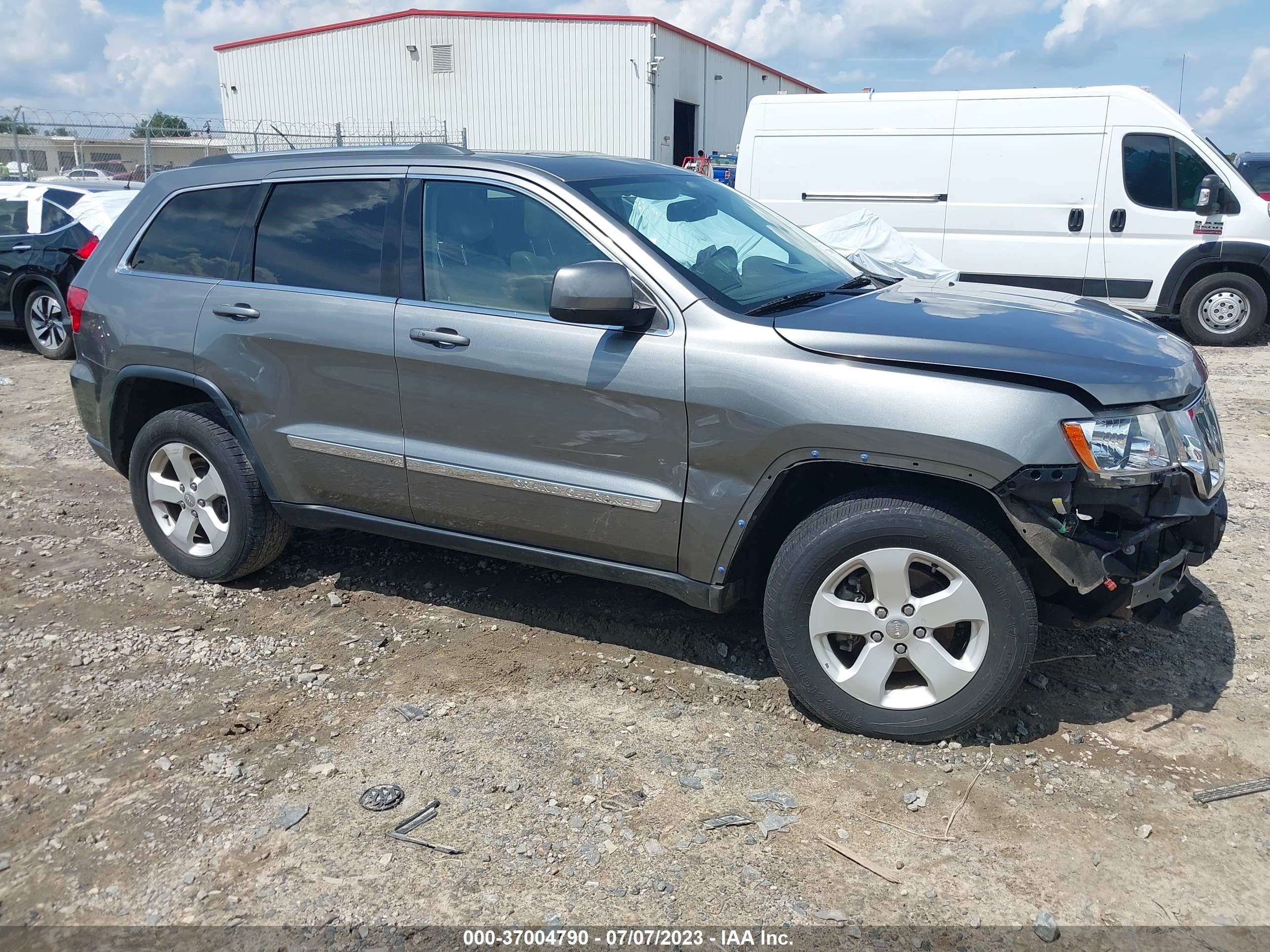 Photo 12 VIN: 1C4RJEAG4DC539187 - JEEP GRAND CHEROKEE 