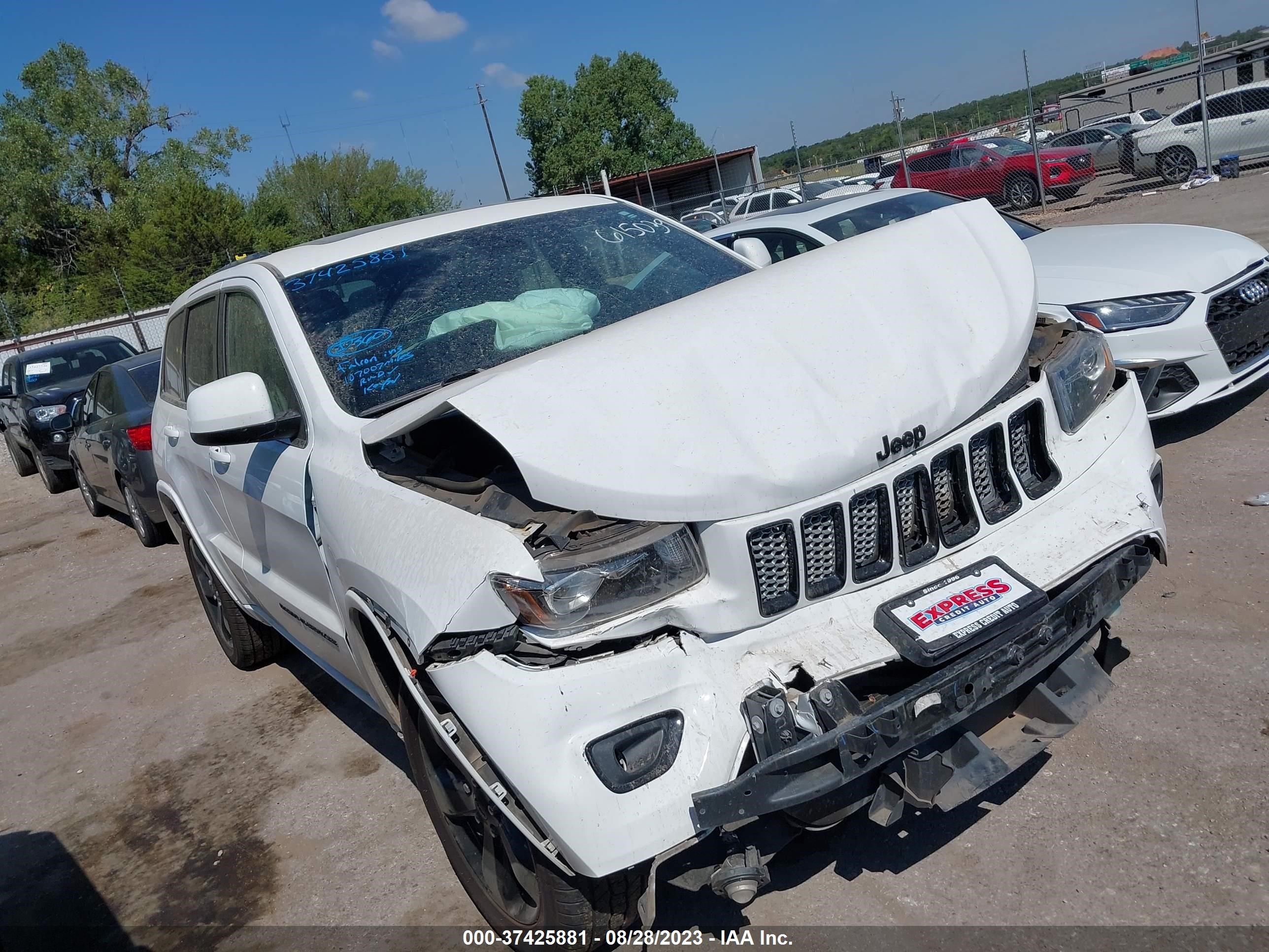 Photo 0 VIN: 1C4RJEAG4FC615039 - JEEP GRAND CHEROKEE 