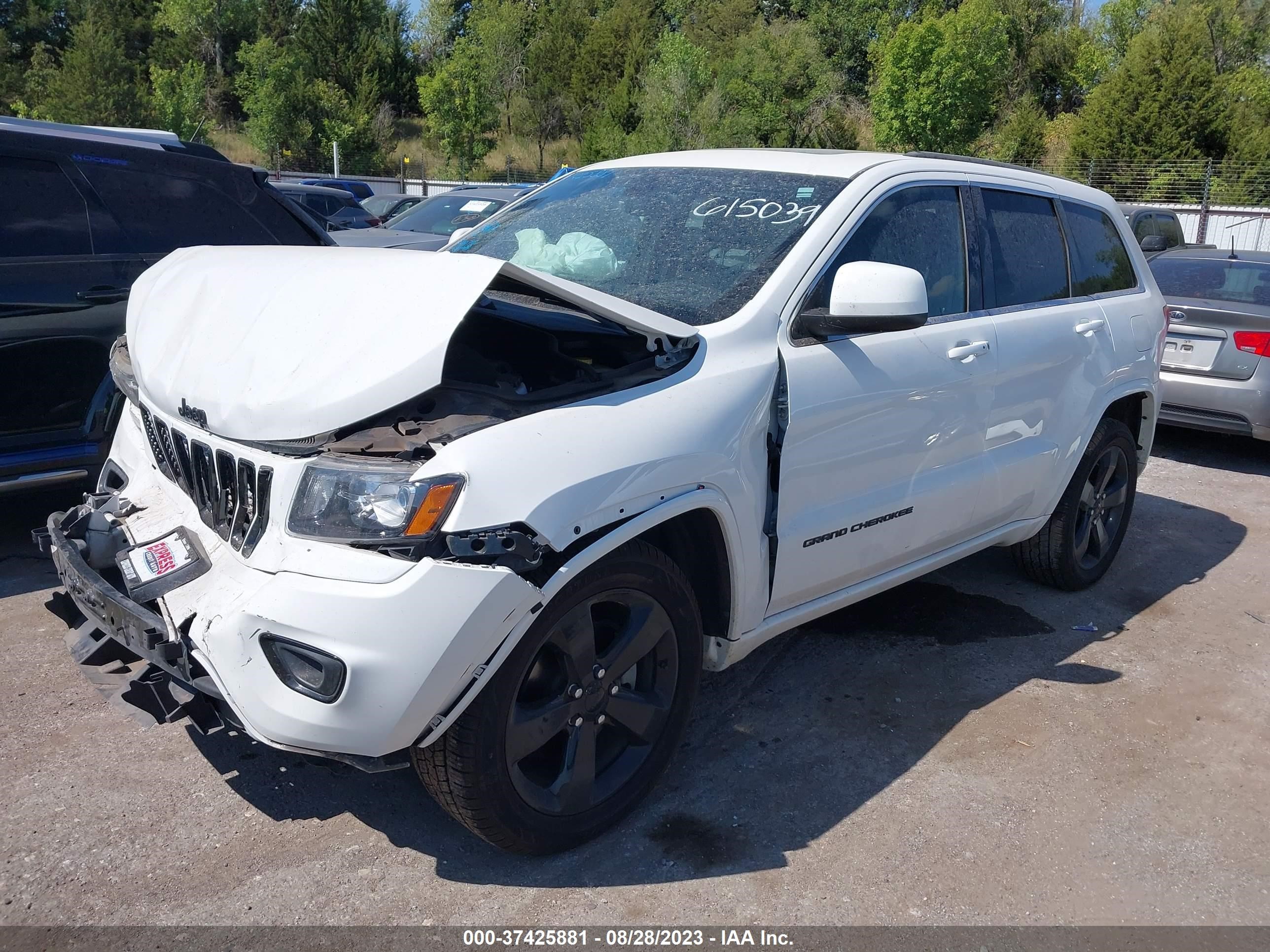 Photo 1 VIN: 1C4RJEAG4FC615039 - JEEP GRAND CHEROKEE 