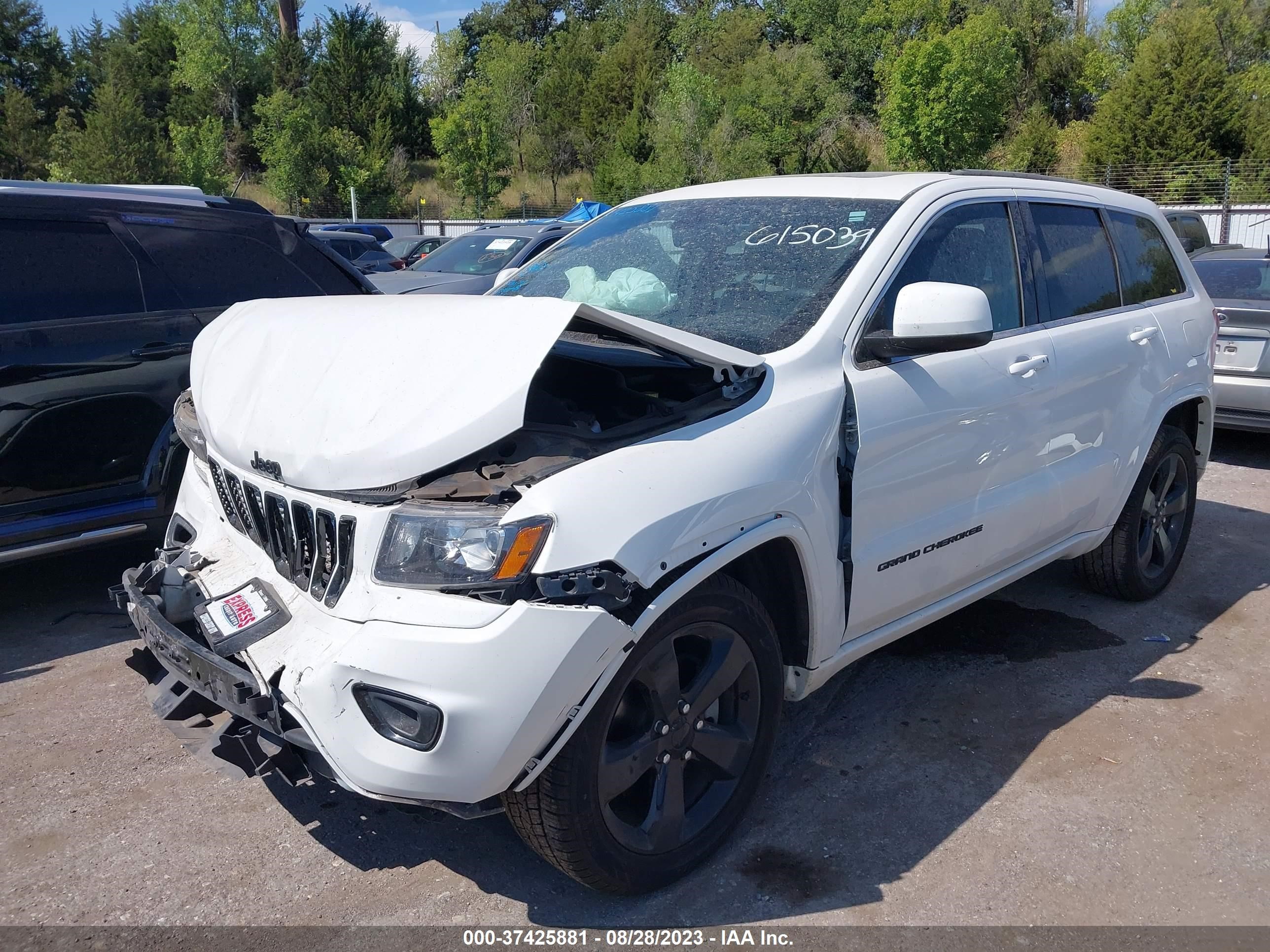 Photo 5 VIN: 1C4RJEAG4FC615039 - JEEP GRAND CHEROKEE 