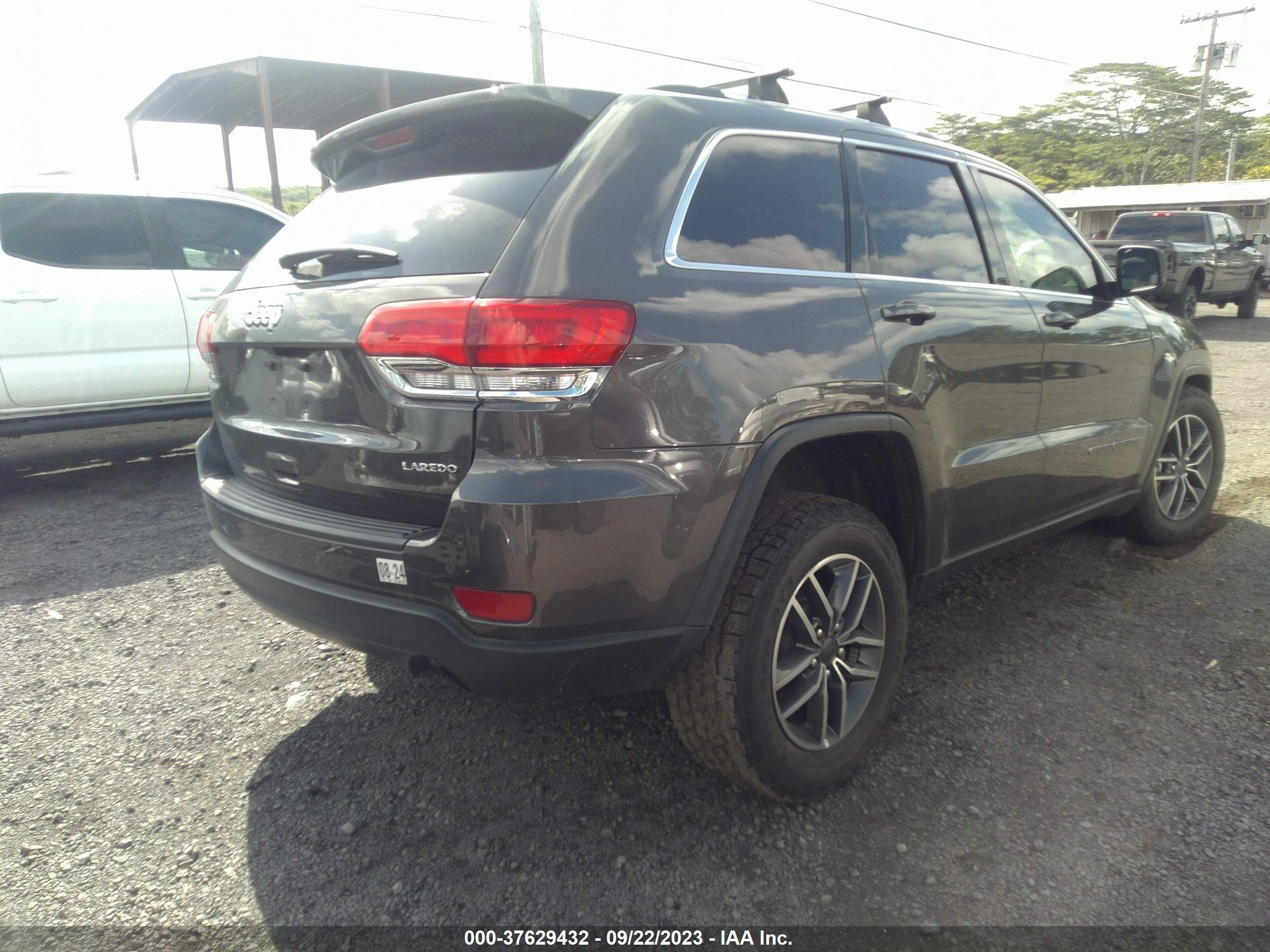 Photo 3 VIN: 1C4RJEAG4KC710534 - JEEP GRAND CHEROKEE 