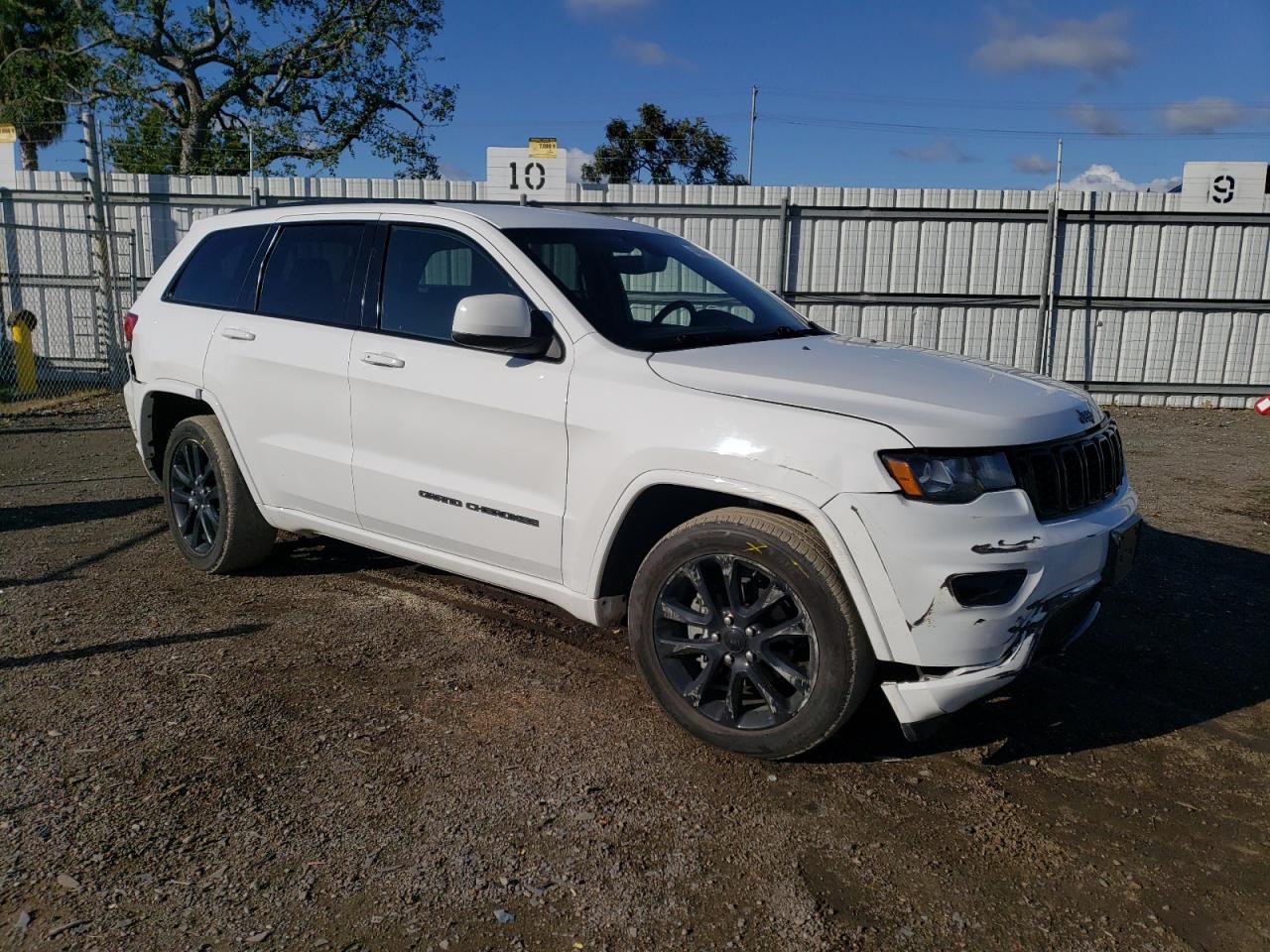 Photo 3 VIN: 1C4RJEAG5KC707609 - JEEP GRAND CHEROKEE 