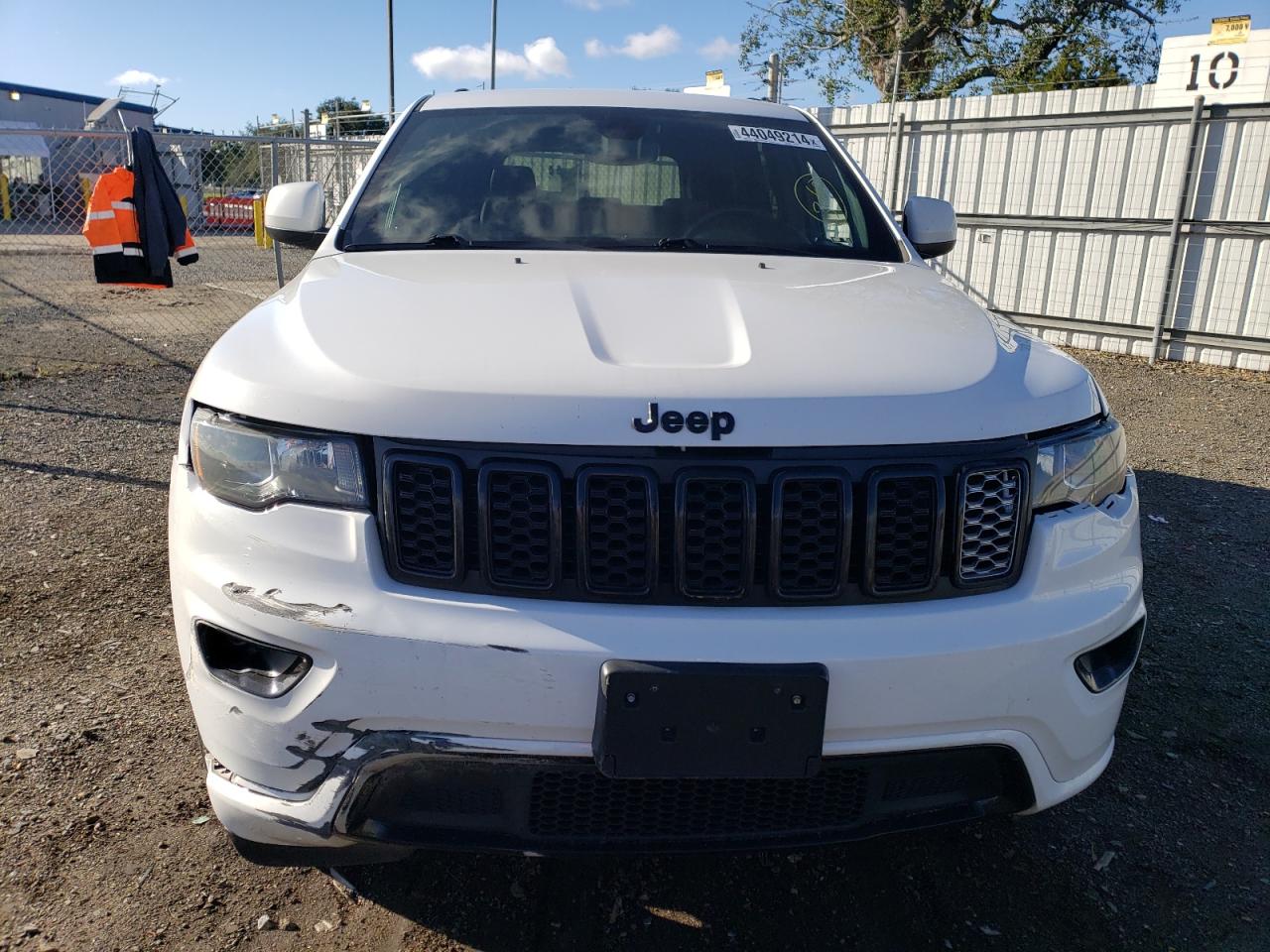 Photo 4 VIN: 1C4RJEAG5KC707609 - JEEP GRAND CHEROKEE 