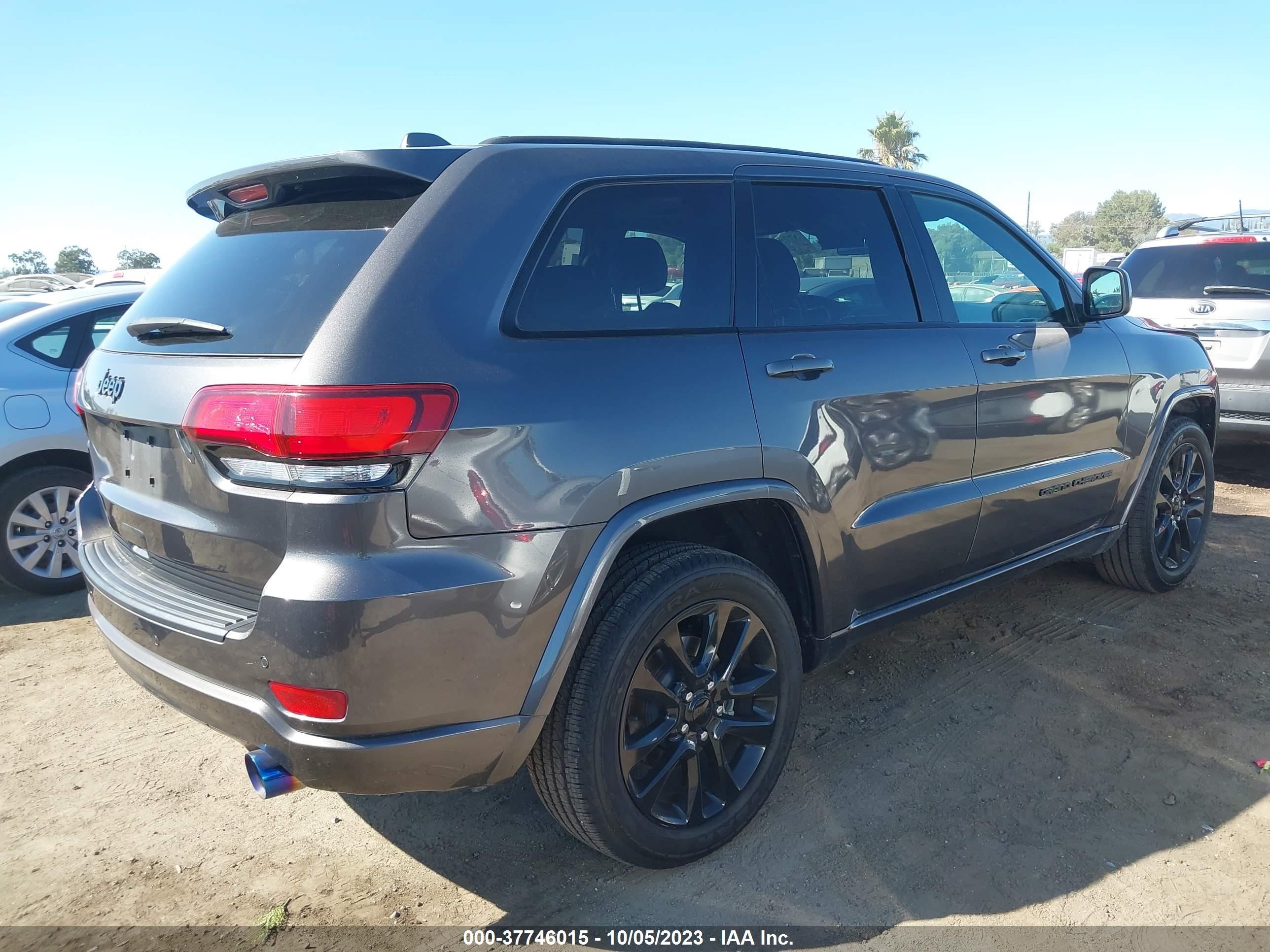 Photo 3 VIN: 1C4RJEAG5MC518297 - JEEP GRAND CHEROKEE 