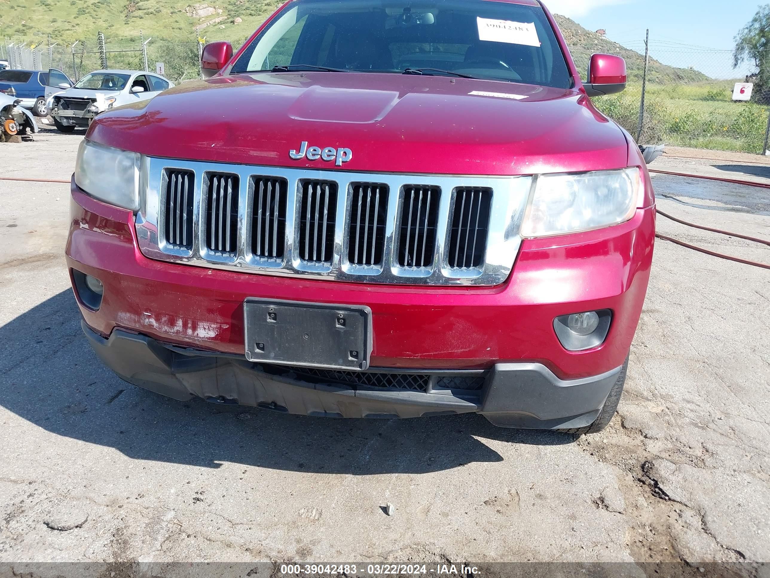 Photo 5 VIN: 1C4RJEAG6CC142613 - JEEP GRAND CHEROKEE 