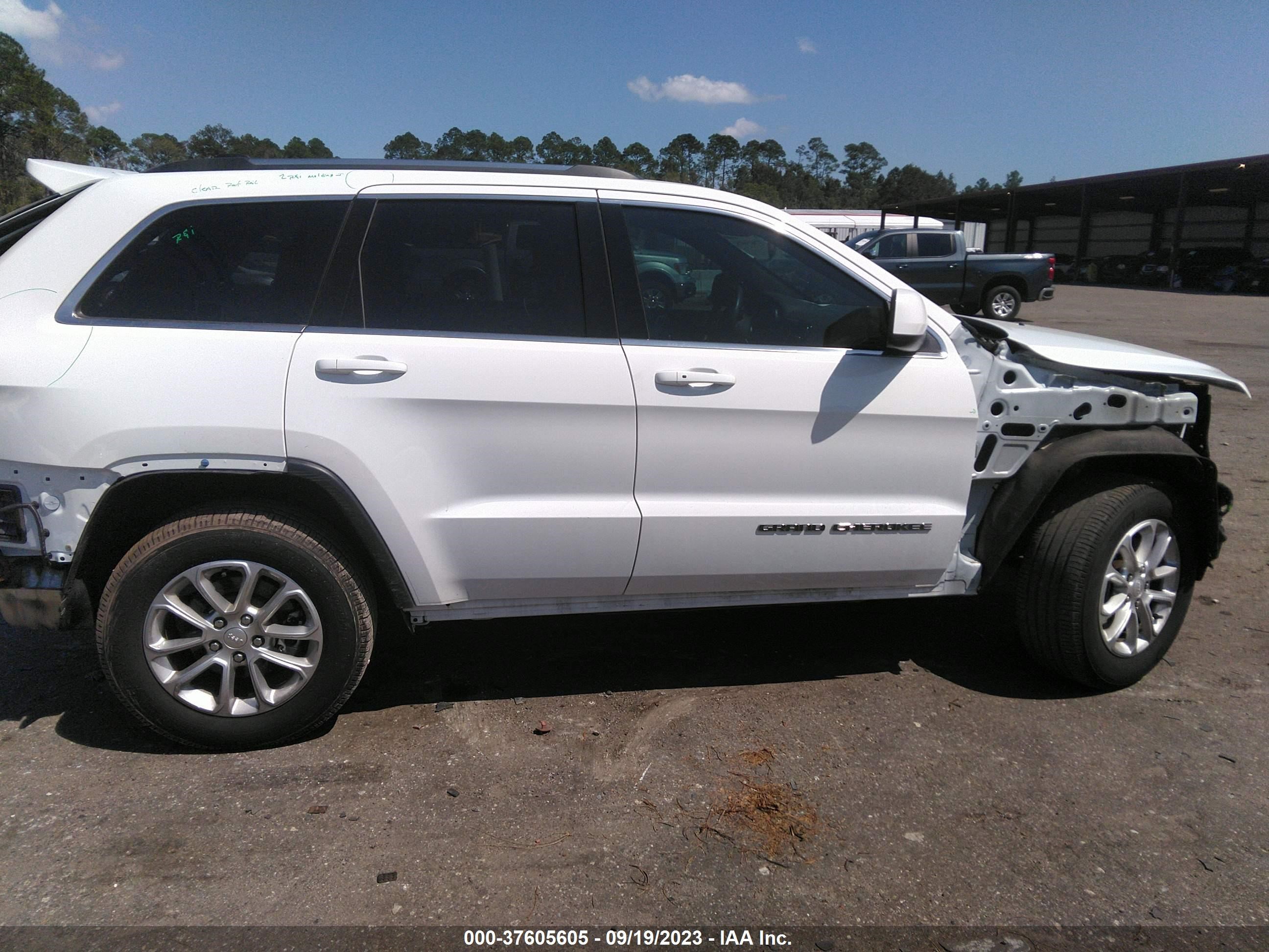 Photo 13 VIN: 1C4RJEAG7MC831433 - JEEP GRAND CHEROKEE 