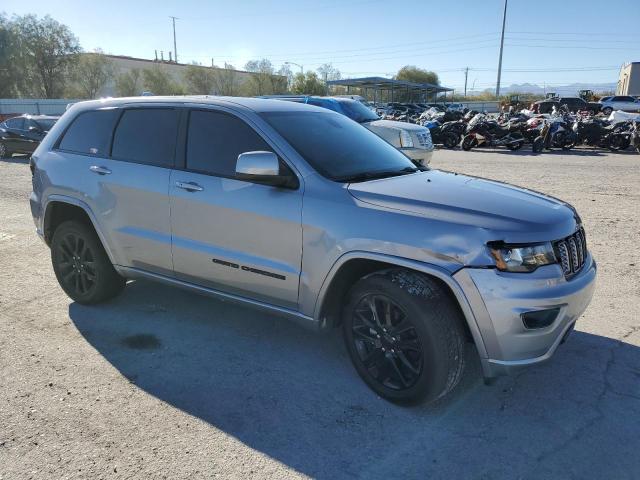 Photo 3 VIN: 1C4RJEAG8JC380556 - JEEP GRAND CHEROKEE 