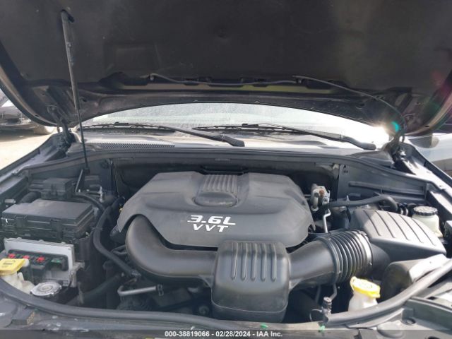 Photo 9 VIN: 1C4RJEAG9DC569883 - JEEP GRAND CHEROKEE 