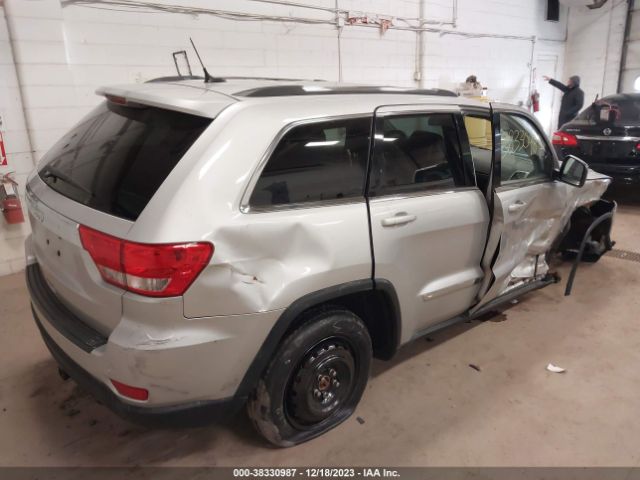 Photo 3 VIN: 1C4RJEAGXCC125281 - JEEP GRAND CHEROKEE 