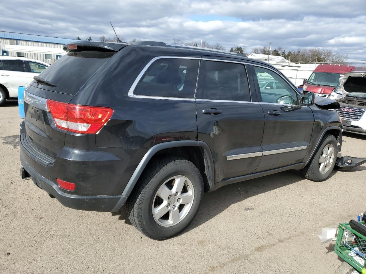 Photo 2 VIN: 1C4RJEAGXDC574042 - JEEP GRAND CHEROKEE 