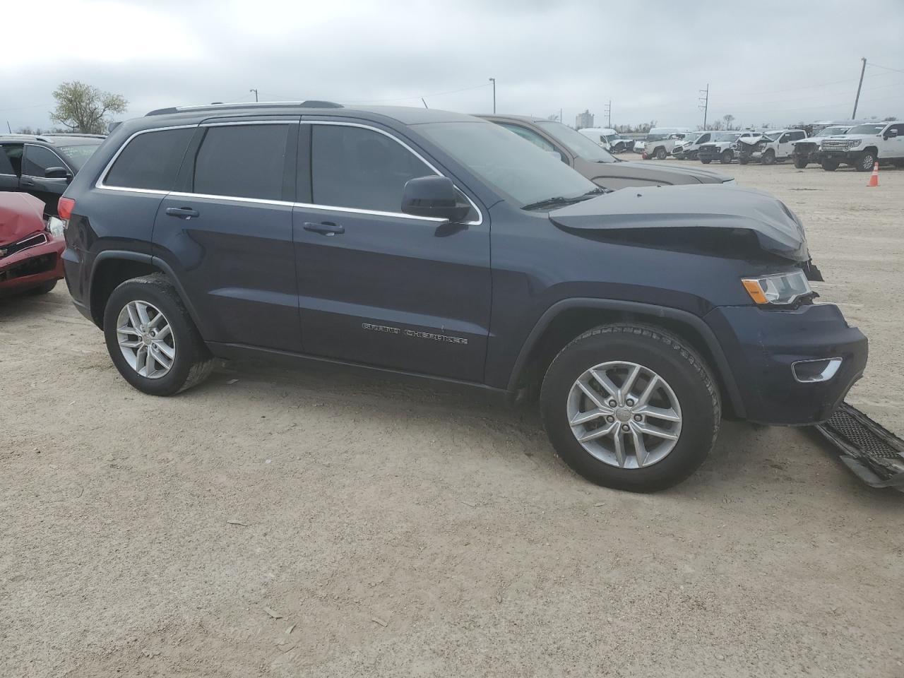 Photo 3 VIN: 1C4RJEAGXHC648727 - JEEP GRAND CHEROKEE 