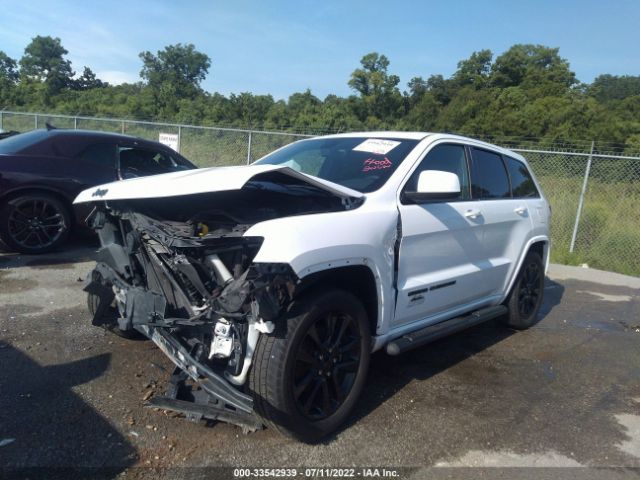 Photo 1 VIN: 1C4RJEAGXHC823137 - JEEP GRAND CHEROKEE 