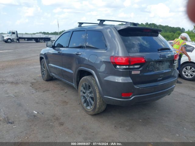 Photo 2 VIN: 1C4RJEAGXJC300576 - JEEP GRAND CHEROKEE 