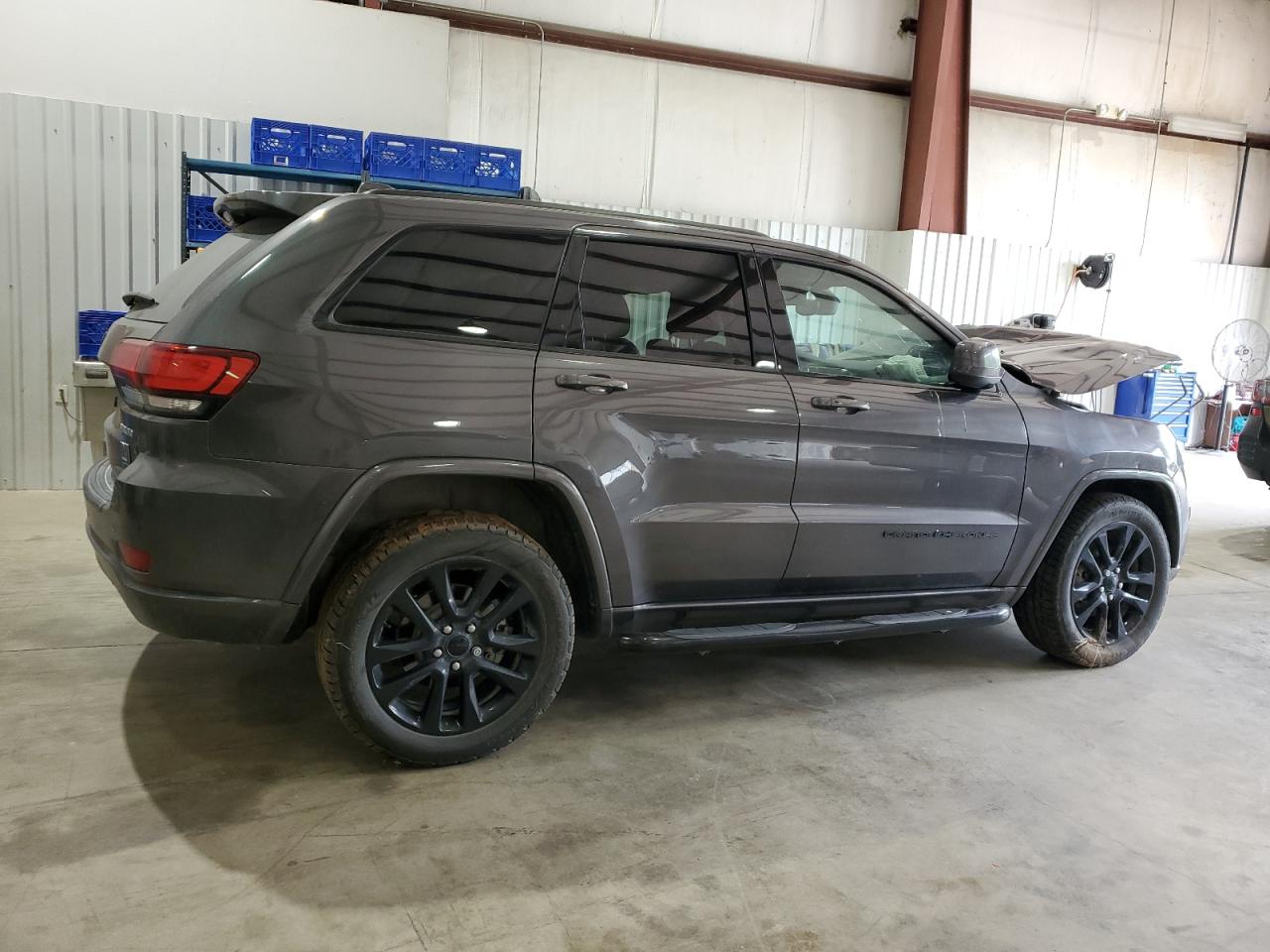 Photo 2 VIN: 1C4RJEAGXKC857862 - JEEP GRAND CHEROKEE 