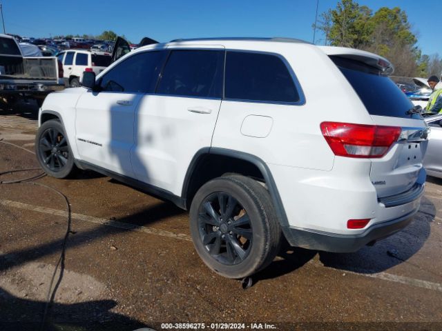 Photo 2 VIN: 1C4RJEAT7DC650930 - JEEP GRAND CHEROKEE 