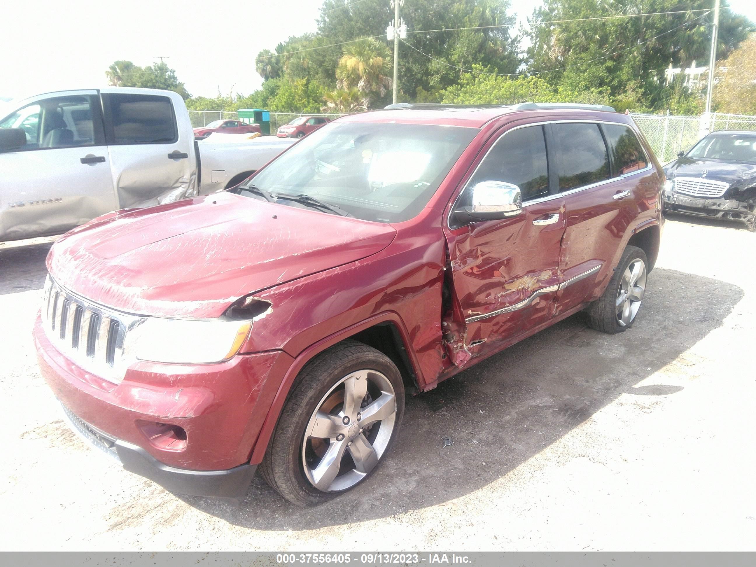 Photo 5 VIN: 1C4RJEBG0CC176951 - JEEP GRAND CHEROKEE 