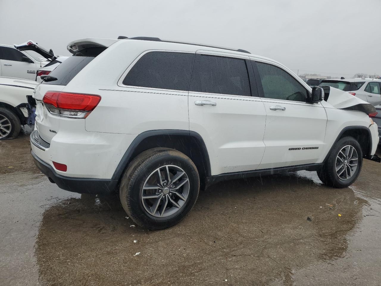 Photo 2 VIN: 1C4RJEBG0JC275007 - JEEP GRAND CHEROKEE 