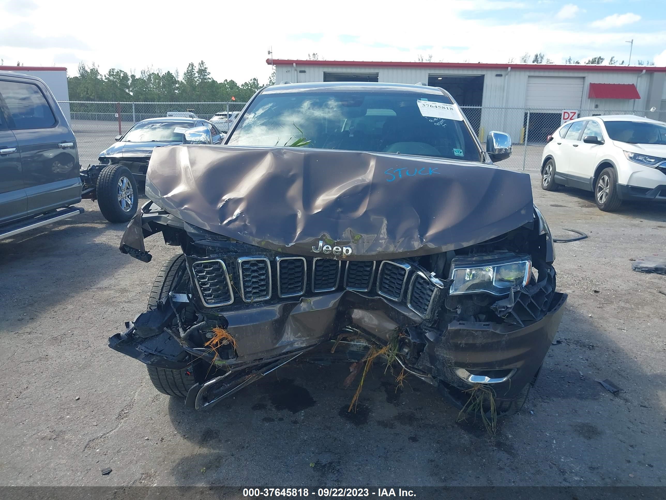 Photo 11 VIN: 1C4RJEBG1HC903005 - JEEP GRAND CHEROKEE 