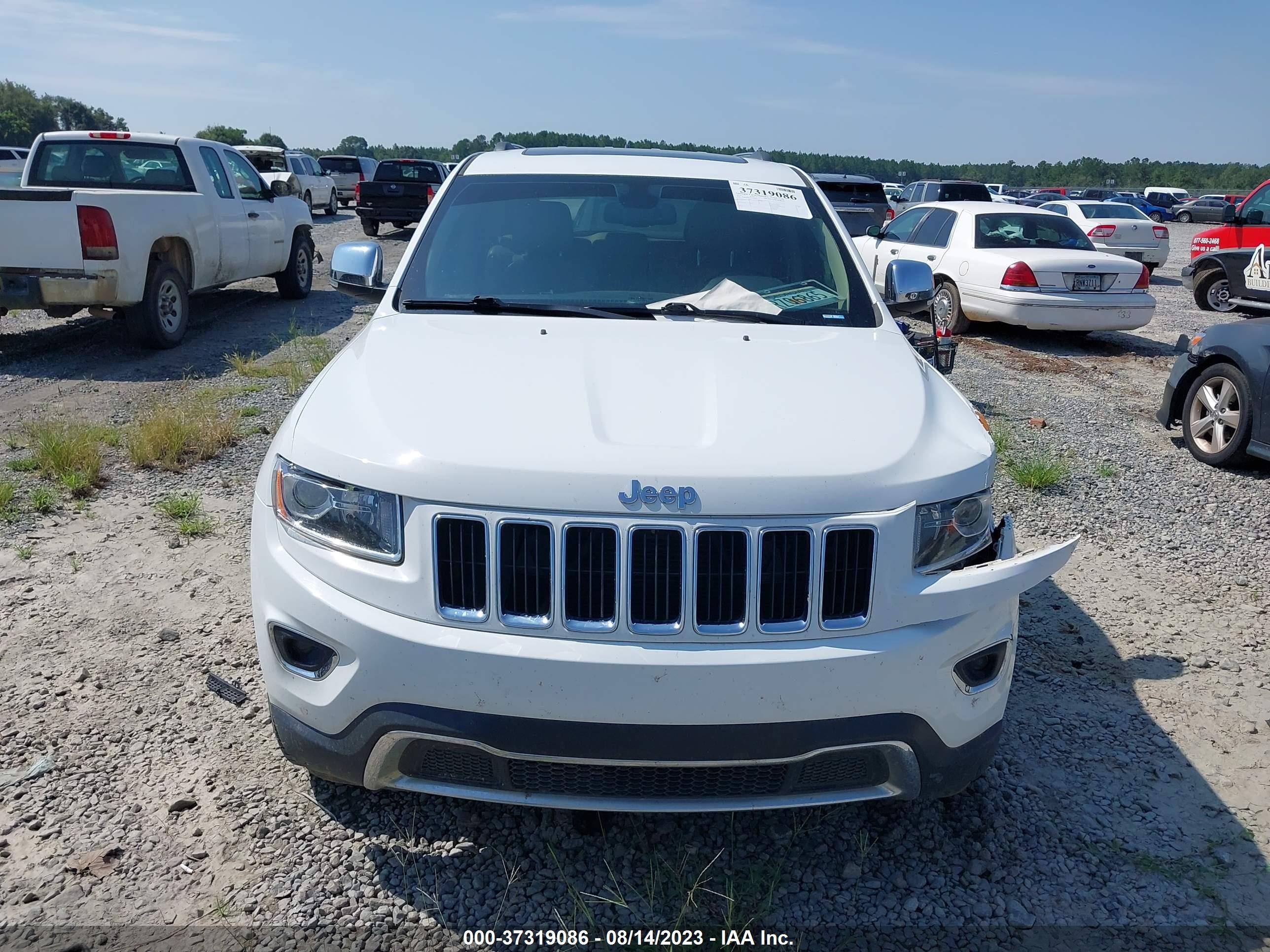 Photo 11 VIN: 1C4RJEBG3EC373857 - JEEP GRAND CHEROKEE 