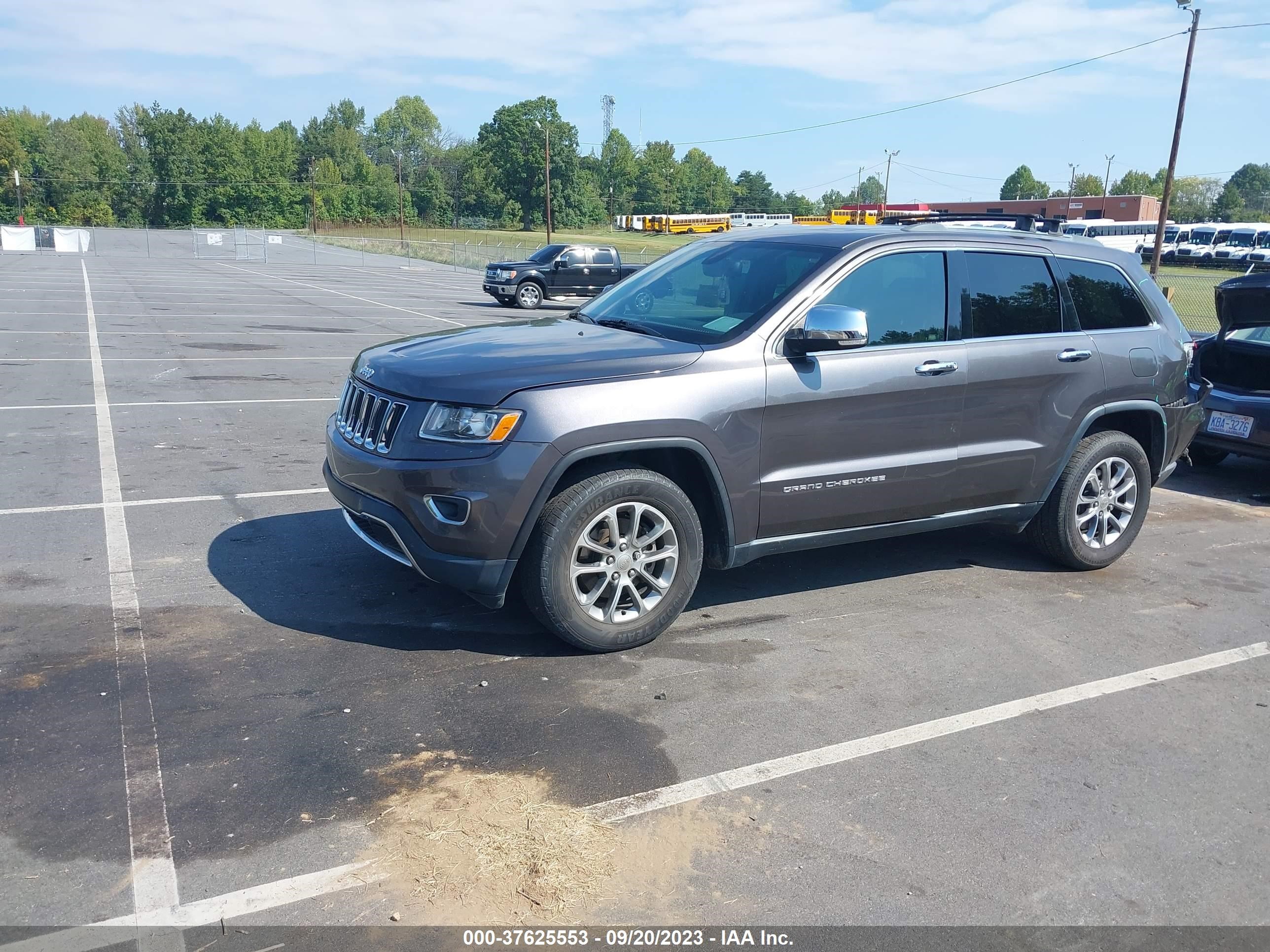 Photo 1 VIN: 1C4RJEBG3FC677868 - JEEP GRAND CHEROKEE 