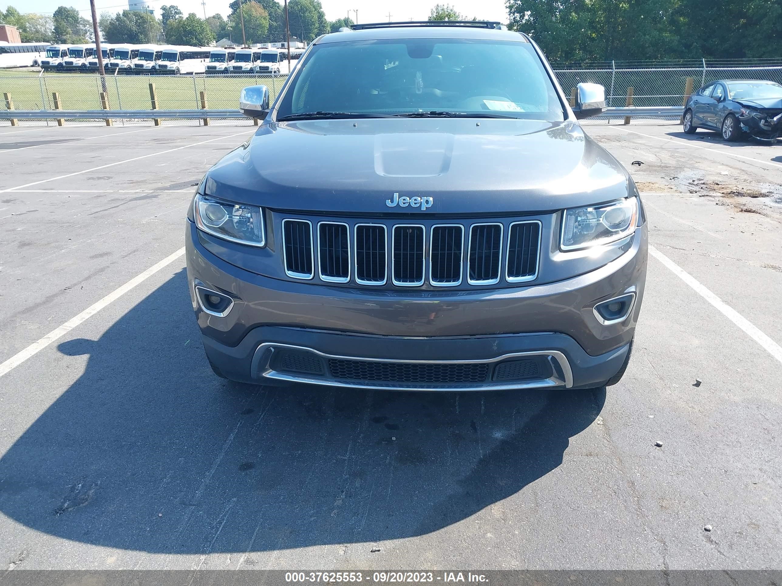 Photo 12 VIN: 1C4RJEBG3FC677868 - JEEP GRAND CHEROKEE 