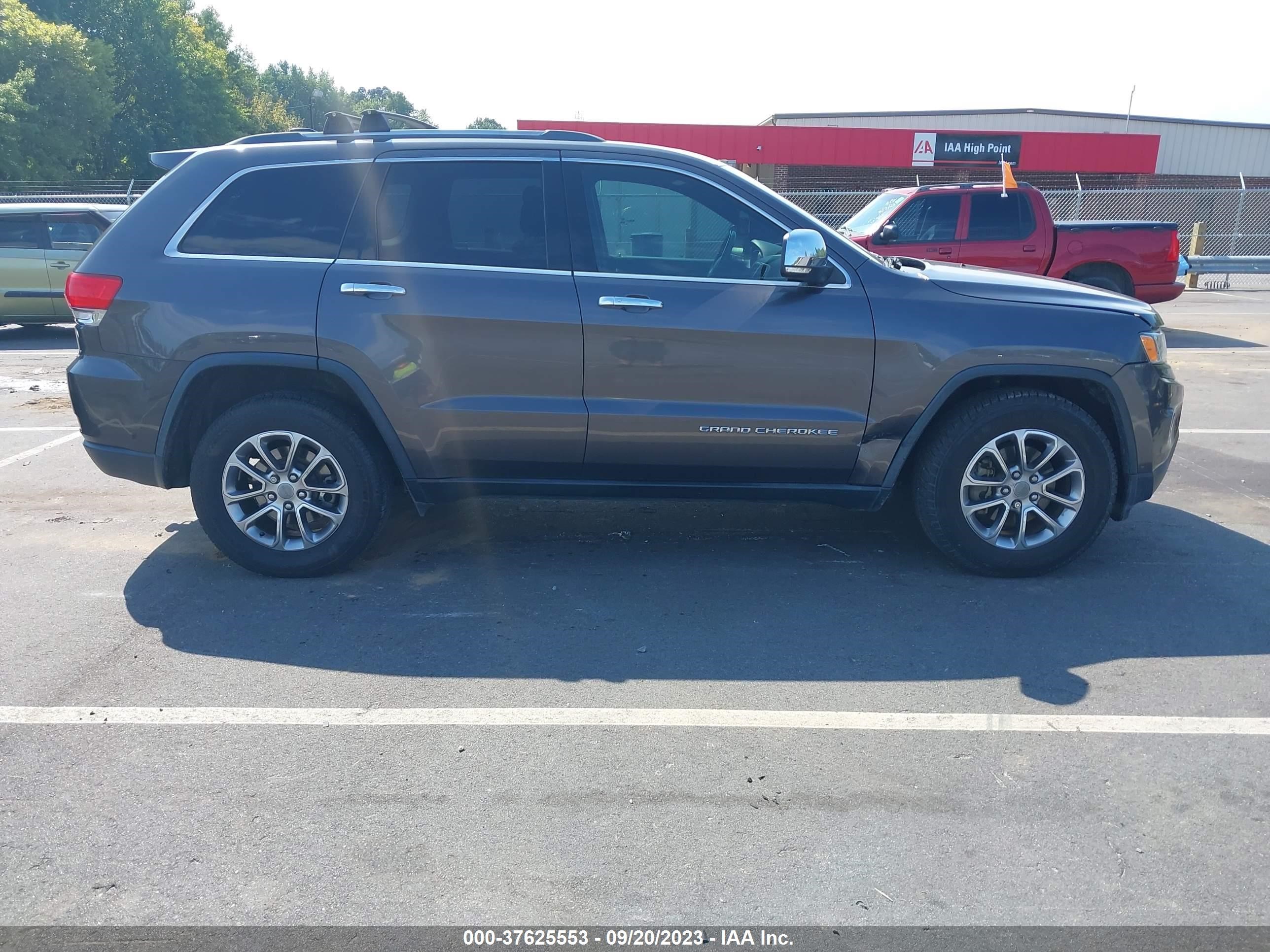 Photo 13 VIN: 1C4RJEBG3FC677868 - JEEP GRAND CHEROKEE 