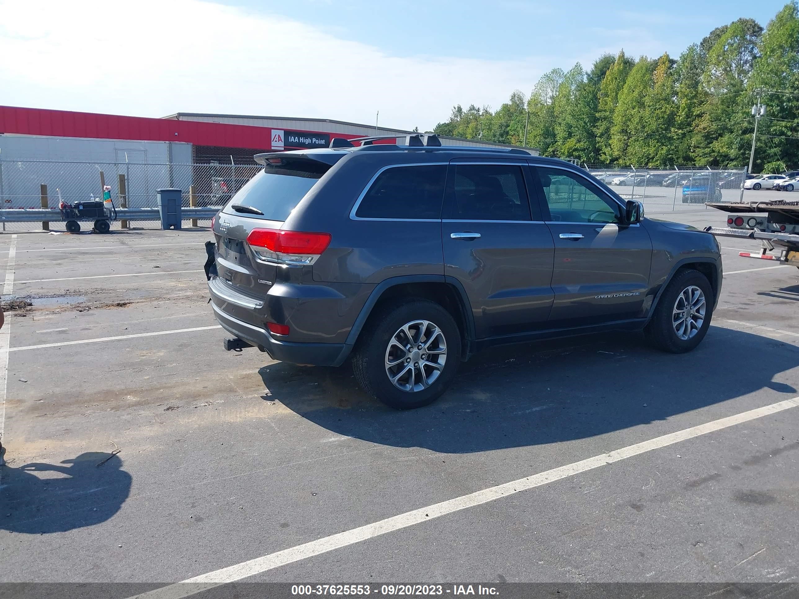 Photo 3 VIN: 1C4RJEBG3FC677868 - JEEP GRAND CHEROKEE 