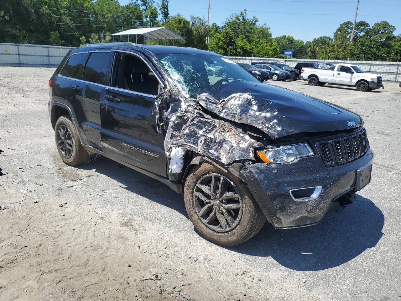 Photo 3 VIN: 1C4RJEBG5KC704983 - JEEP GRAND CHEROKEE 