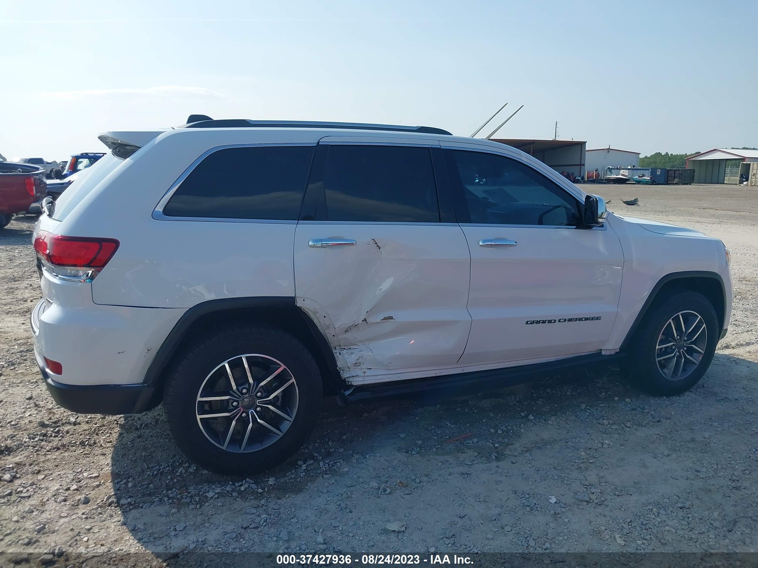 Photo 12 VIN: 1C4RJEBG5LC305718 - JEEP GRAND CHEROKEE 