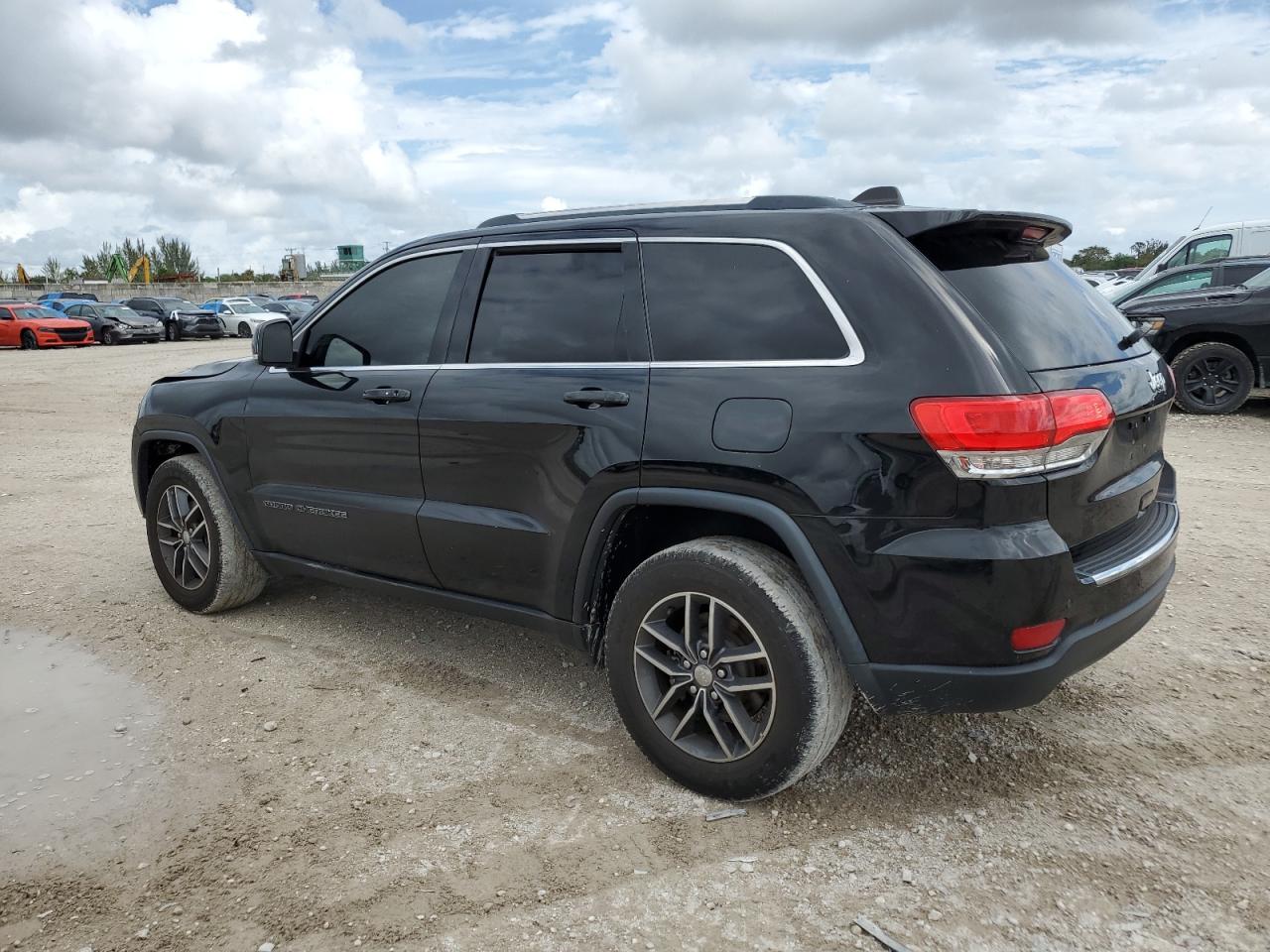 Photo 1 VIN: 1C4RJEBG6JC131817 - JEEP GRAND CHEROKEE 