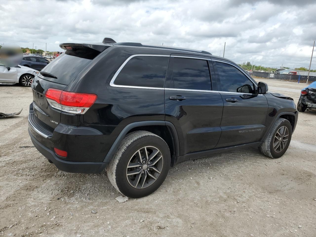 Photo 2 VIN: 1C4RJEBG6JC131817 - JEEP GRAND CHEROKEE 