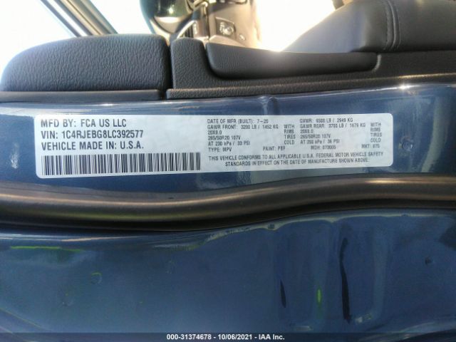 Photo 8 VIN: 1C4RJEBG8LC392577 - JEEP GRAND CHEROKEE 