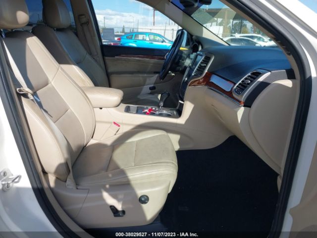 Photo 4 VIN: 1C4RJEBG9CC147867 - JEEP GRAND CHEROKEE 