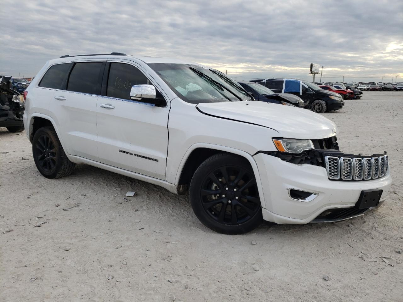 Photo 3 VIN: 1C4RJECG0JC204744 - JEEP GRAND CHEROKEE 