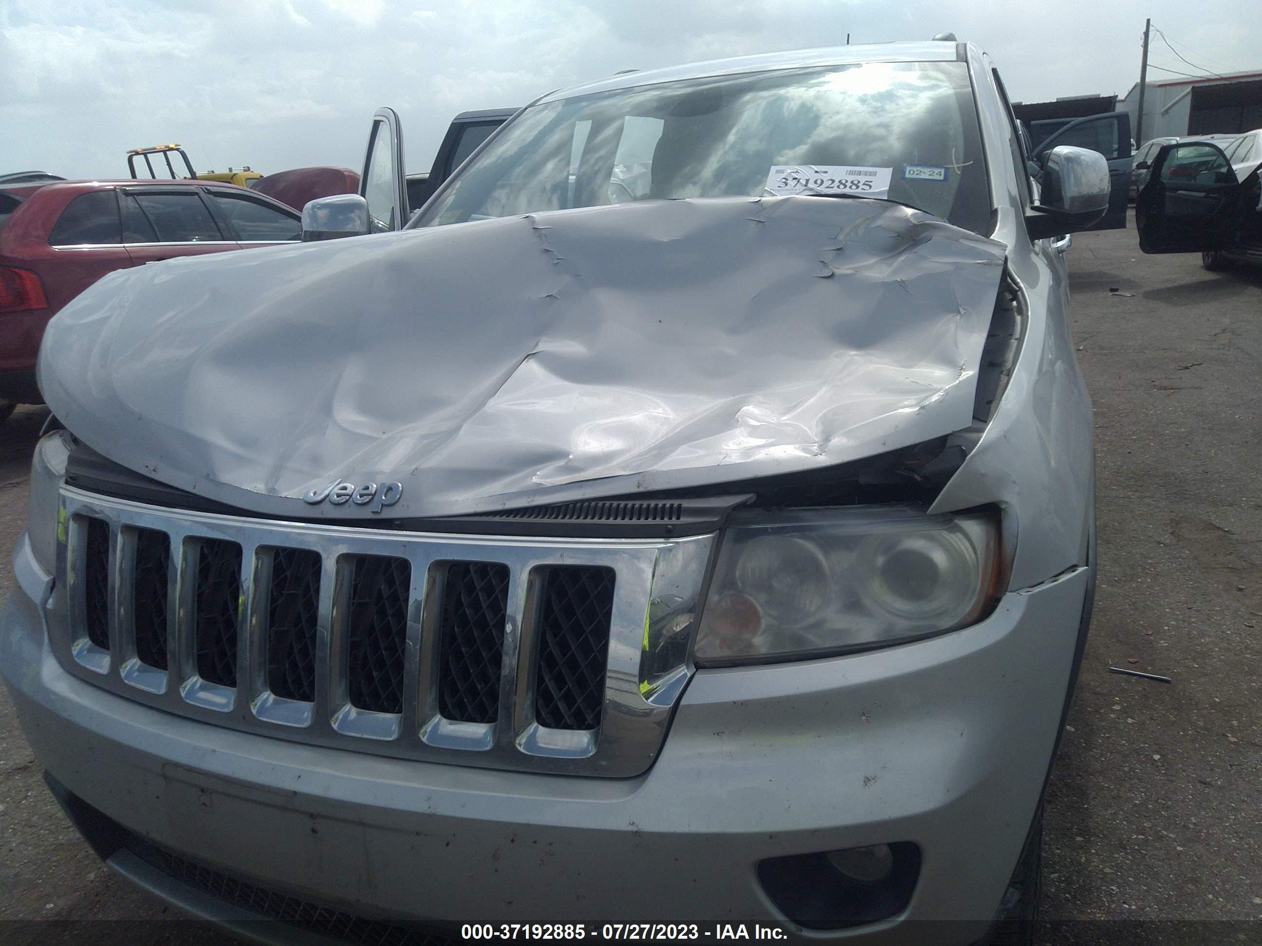 Photo 5 VIN: 1C4RJECT8CC209867 - JEEP GRAND CHEROKEE 