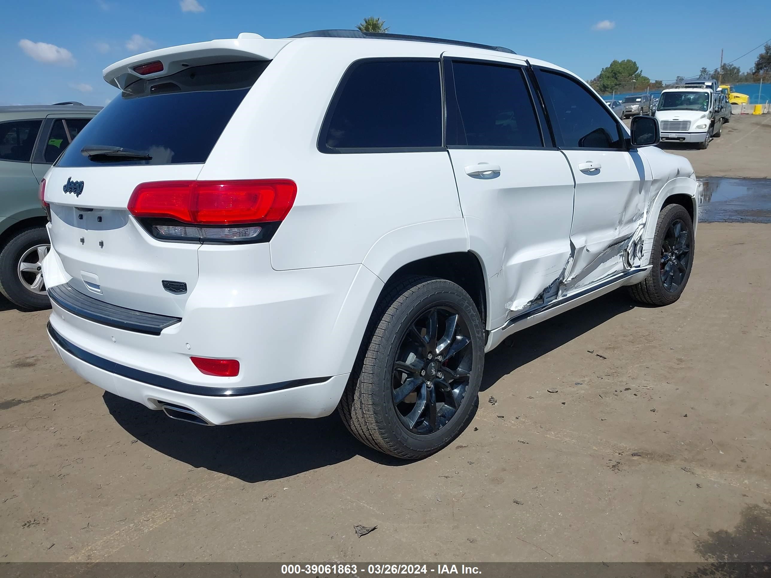 Photo 3 VIN: 1C4RJEJG2GC418839 - JEEP GRAND CHEROKEE 