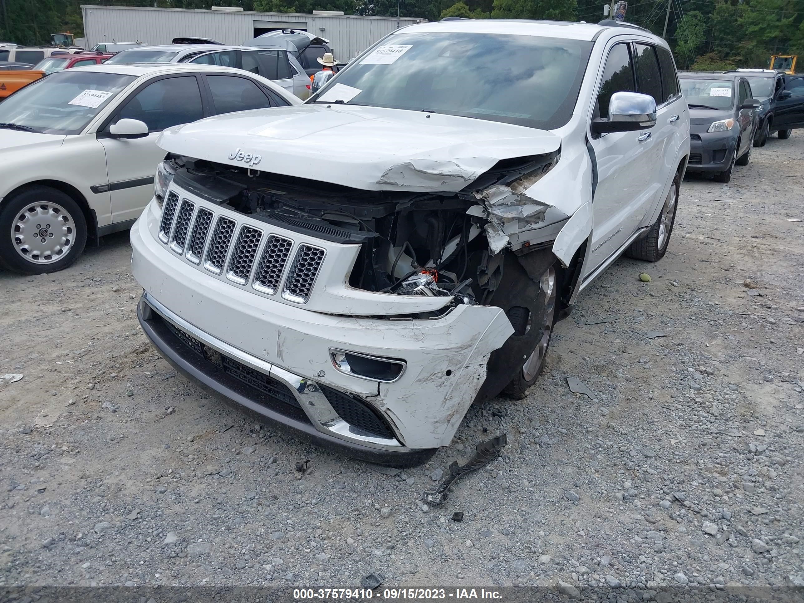 Photo 5 VIN: 1C4RJEJT4EC377947 - JEEP GRAND CHEROKEE 