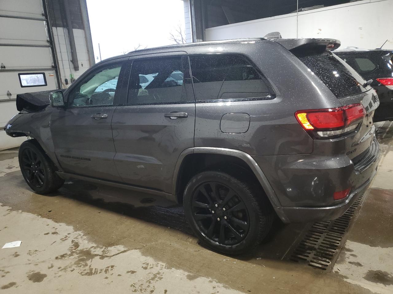 Photo 1 VIN: 1C4RJFAG0HC842284 - JEEP GRAND CHEROKEE 