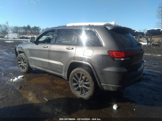 Photo 2 VIN: 1C4RJFAG0JC249689 - JEEP GRAND CHEROKEE 