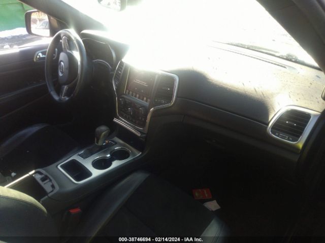 Photo 4 VIN: 1C4RJFAG0JC249689 - JEEP GRAND CHEROKEE 